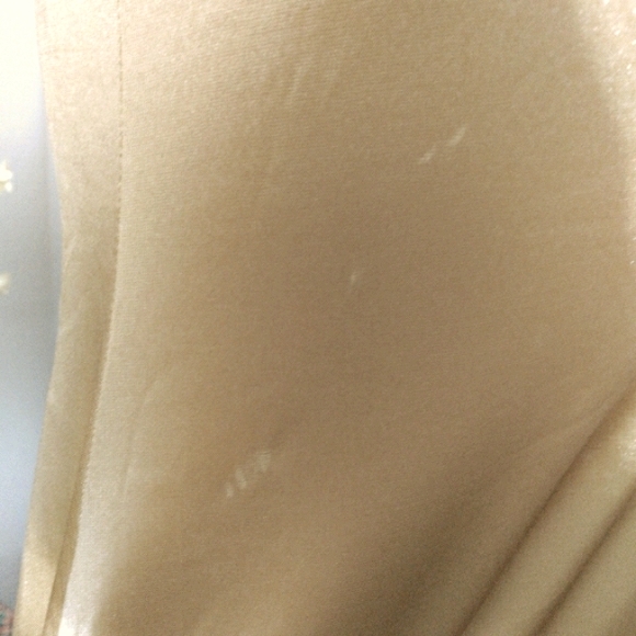 Gold drees - Picture 2 of 5